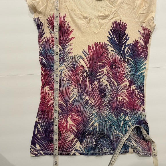 Lucky Brand Feather V Neck Short Sleeve Top Small - Picture 6 of 8